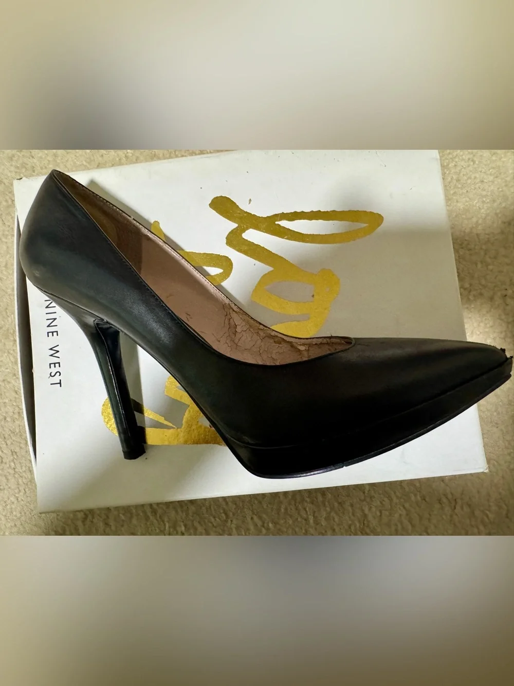 Nine West Women's Black Pointed-Toe Pumps Size 9.5M
